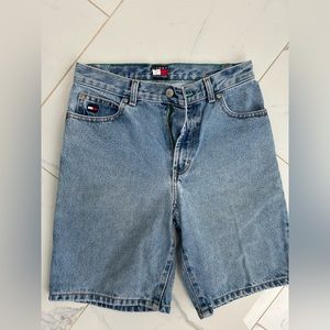 ✨BOYS TOMMY HILFIGER SIZE 10 SHORTS 🩳